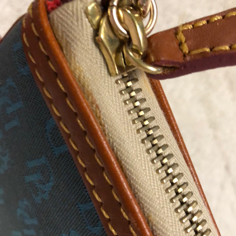 NWT Wristlet